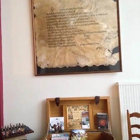 L'arche Des Chapeliers