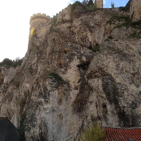 L'arche Des Chapeliers